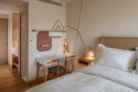 Hotel 1